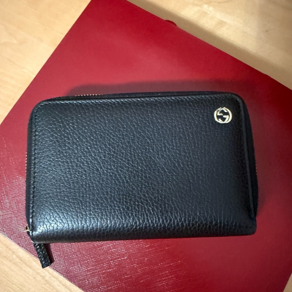 Brand new Gucci Black Leather Wallet